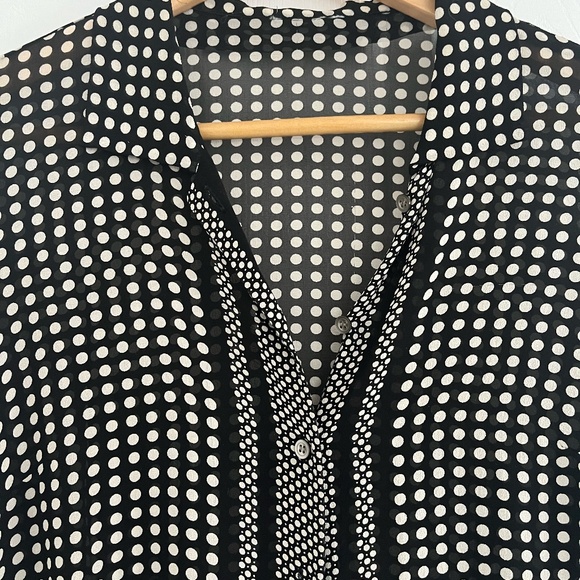 Shere Blouse - Picture 2 of 3